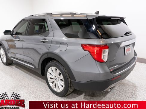 Used 2024 Ford Explorer Limited w/ Limited Technology Package image 3