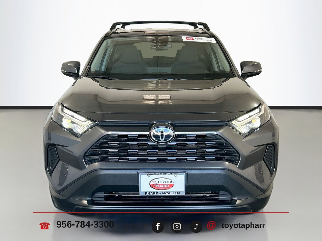 Used 2024 Toyota RAV4 XLE AWD/4WD image 2