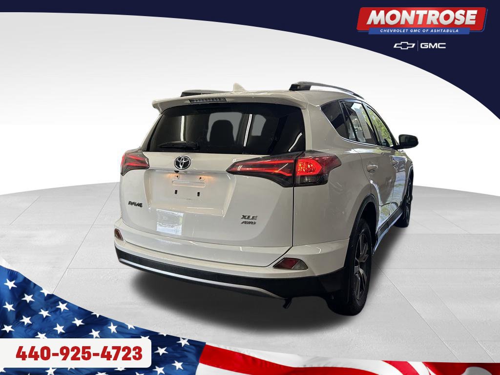 Used 2018 Toyota RAV4 XLE AWD/4WD image 5