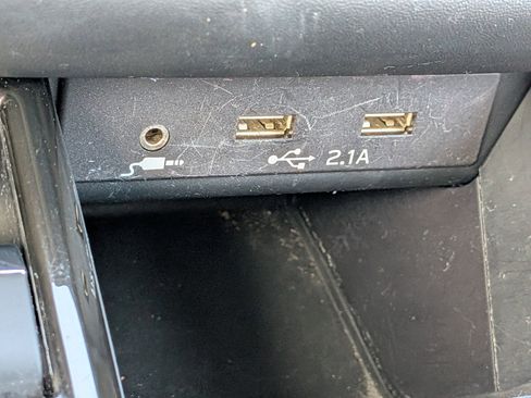 Used 2022 Subaru Outback Limited image 21