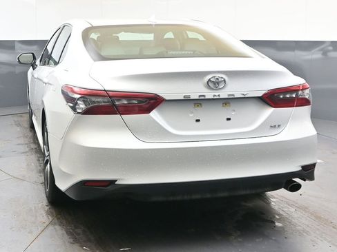 Used 2023 Toyota Camry XLE w/ Cold Weather Package image 4