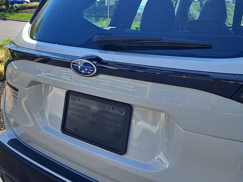Certified 2025 Subaru Forester AWD/4WD image 5