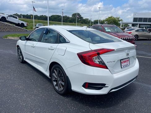 Used 2019 Honda Civic EX image 4