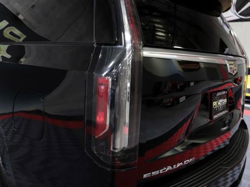 Used 2021 Cadillac Escalade ESV Luxury image 5