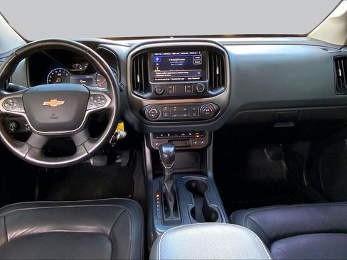 Used 2022 Chevrolet Colorado Z71 AWD/4WD image 16