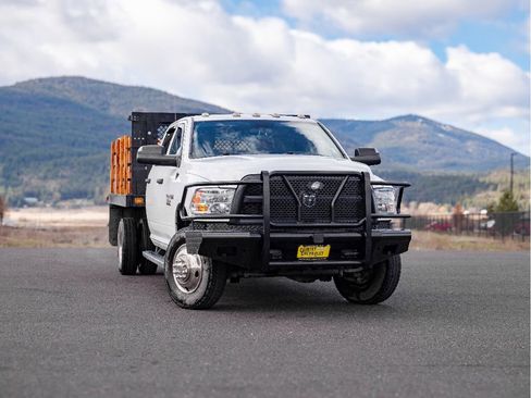 Used 2017 RAM 3500 Tradesman image 1