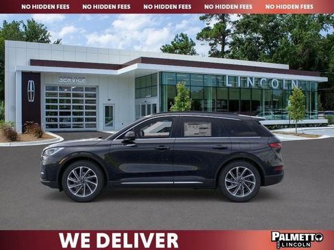 New 2026 Lincoln Corsair Premiere image 3