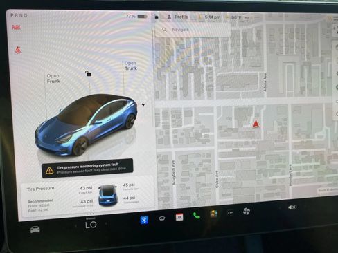 Used 2022 Tesla Model 3 Long Range AWD/4WD image 15