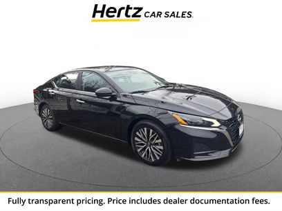 Used 2025 Nissan Altima 2.5 SV