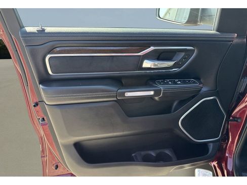 Used 2021 RAM 1500 Laramie AWD/4WD image 26