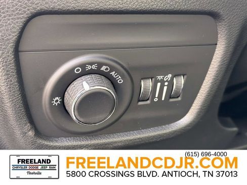 New 2025 Jeep Grand Cherokee Laredo X w/ Luxury Tech Group I image 23