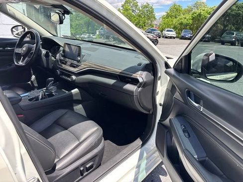 Used 2019 Nissan Altima 2.5 Platinum AWD/4WD image 8