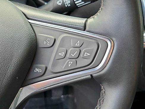 Used 2024 Chevrolet Equinox LT AWD/4WD image 22