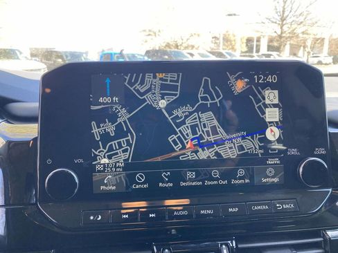 Used 2023 Nissan Pathfinder SL w/ Black Appearance Package image 15