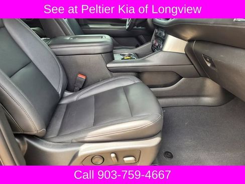 Used 2022 Chevrolet Tahoe LT w/ Luxury Package AWD/4WD image 10
