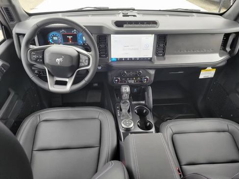 New 2025 Ford Bronco Big Bend w/ Black Diamond Package image 11