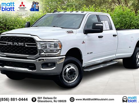 Used 2024 RAM 3500 Big Horn image 1