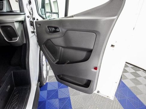Used 2024 Ford Transit 350 XLT image 15