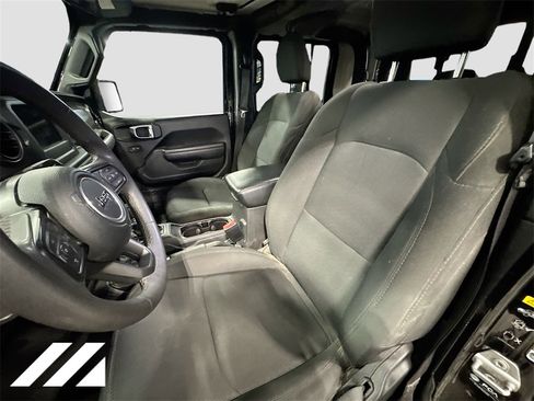 Used 2023 Jeep Gladiator Sport image 20