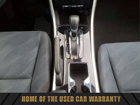 Used 2017 Honda Accord EX image 28