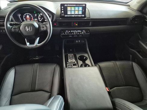 Used 2023 Honda Pilot EX-L image 16
