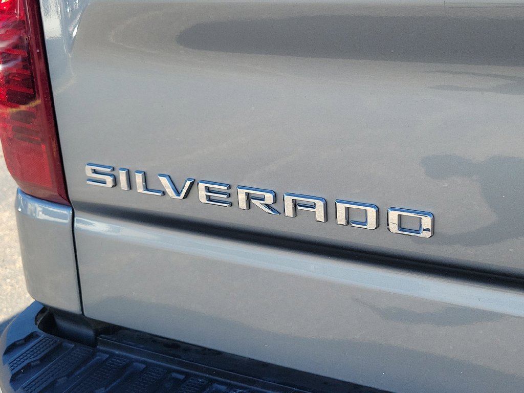 Used 2026 Chevrolet Silverado 1500 LT AWD/4WD image 9