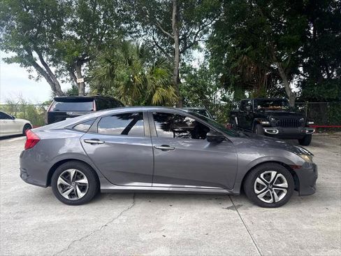 Used 2018 Honda Civic LX image 6