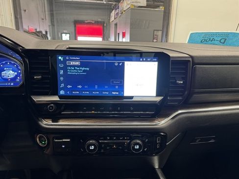 Used 2024 Chevrolet Silverado 1500 RST w/ Convenience Package II AWD/4WD image 22
