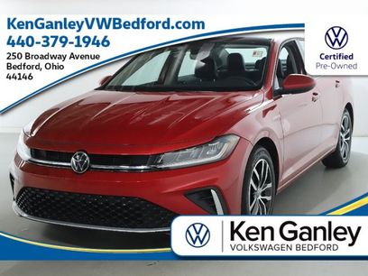 Certified 2025 Volkswagen Jetta SE