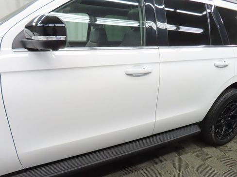 Used 2025 Ford Expedition Active image 51