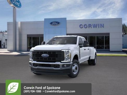 New 2026 Ford F350 XL image 4