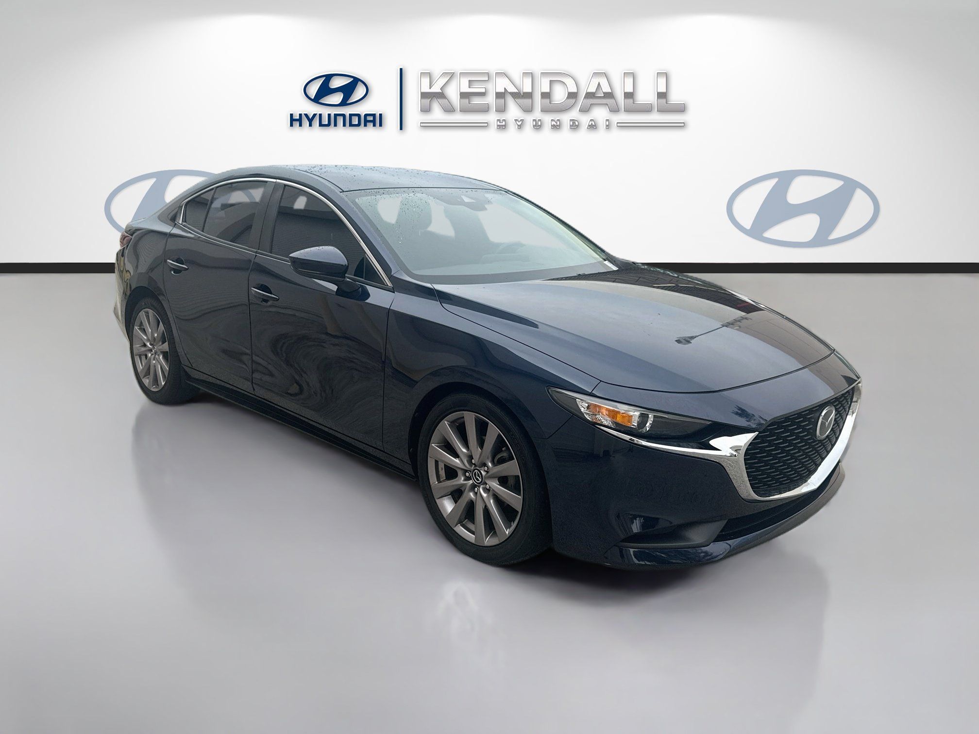 Used 2020 MAZDA MAZDA3 Sedan w/ Select Package FWD image 1