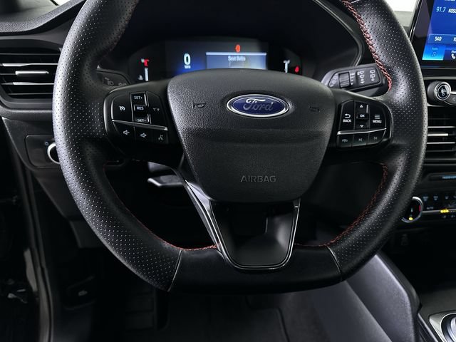 Used 2025 Ford Escape ST-Line AWD/4WD image 11