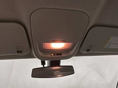 Used 2022 Chevrolet Colorado W/T w/ LPO, Tonneau and Step Package AWD/4WD image 24
