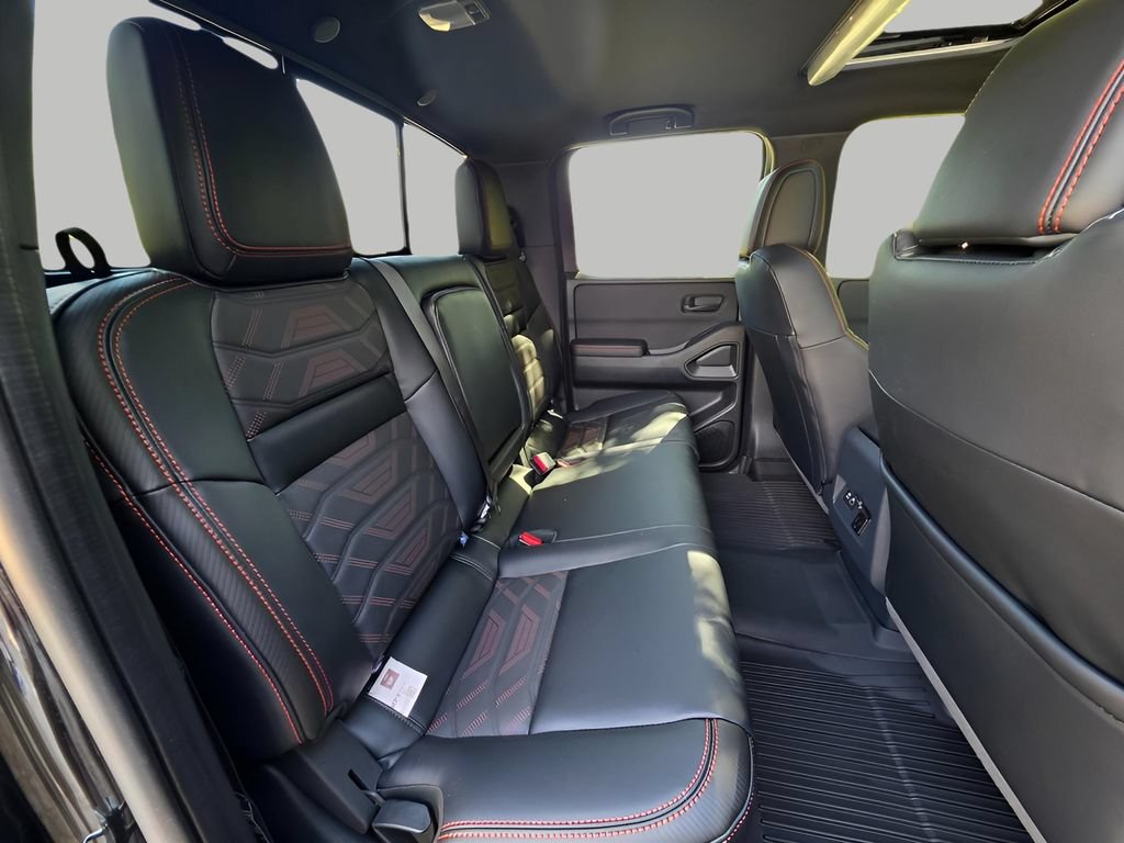 Used 2026 Nissan Frontier Pro-X w/ Pro Premium Package RWD image 8