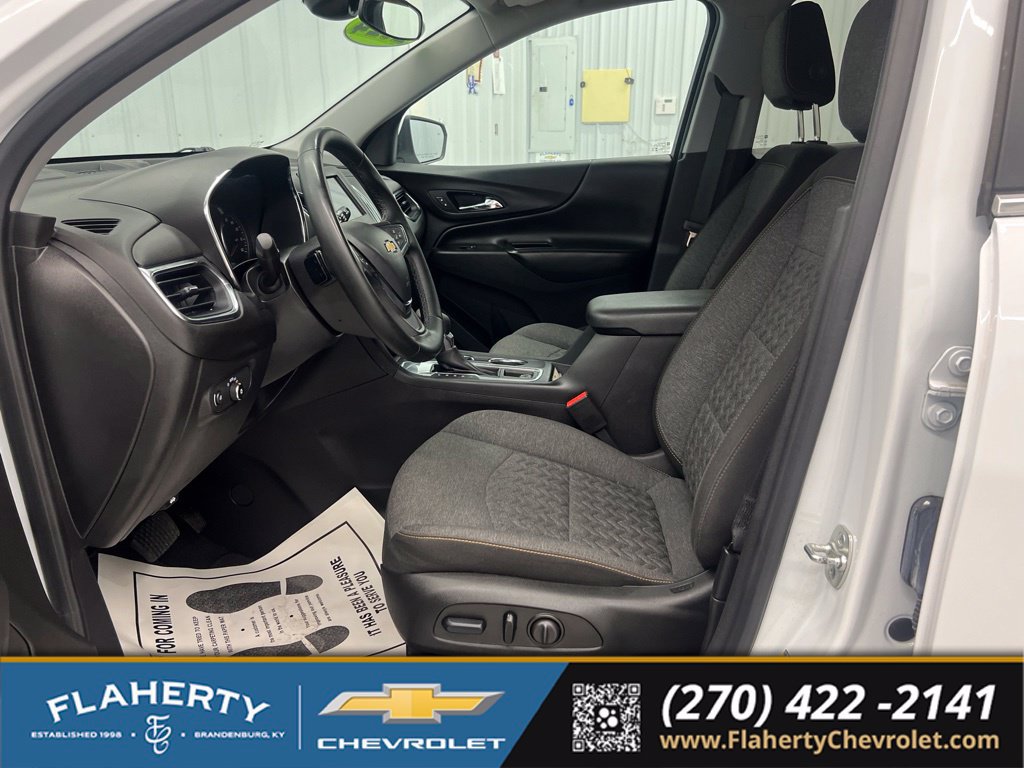 Used 2024 Chevrolet Equinox LT FWD image 9