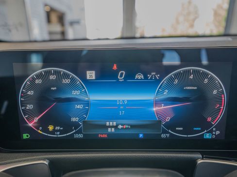 New 2026 Mercedes-Benz GLB 250 4MATIC image 10