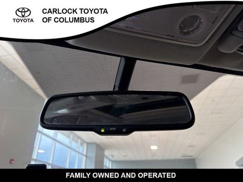 Used 2014 Toyota RAV4 Limited image 28