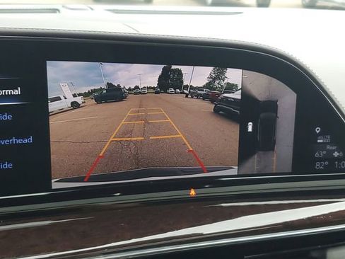 Used 2021 Cadillac Escalade Premium Luxury Platinum w/ Heavy-Duty Trailer Package AWD/4WD image 16