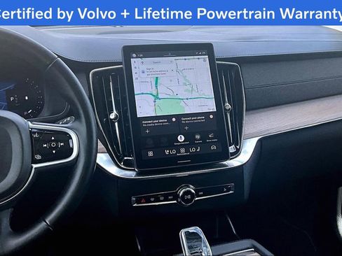 Certified 2025 Volvo XC90 B6 Plus image 9