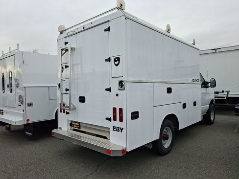 New 2026 Ford E-350 and Econoline 350 Super Duty w/ Power Equipment Group image 5