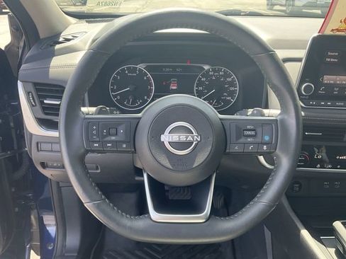 Certified 2024 Nissan Rogue SV w/ SV Premium Package AWD/4WD image 20