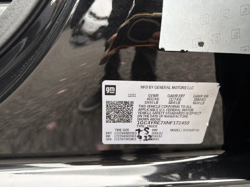 Certified 2022 Chevrolet Silverado 2500 High Country w/ Technology Package AWD/4WD image 36