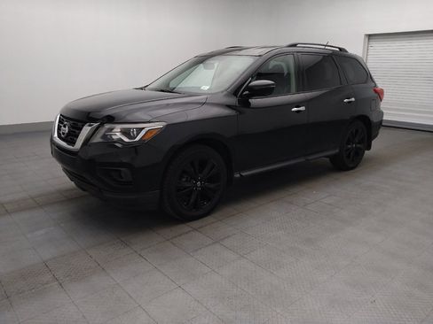 Used 2018 Nissan Pathfinder SL w/ Midnight Edition Package AWD/4WD image 2