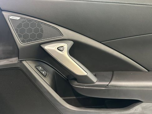 Used 2016 Chevrolet Corvette Z06 w/ 2LZ Preferred Equipment Group image 18