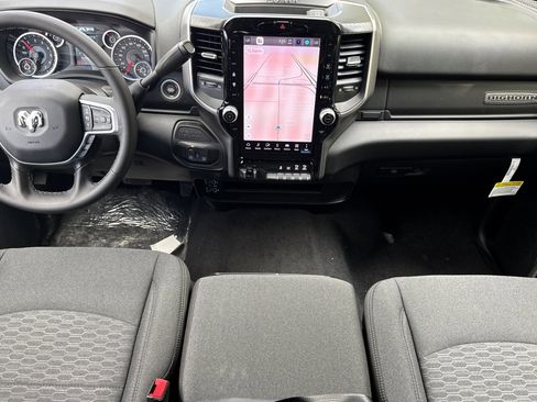 New 2026 RAM 2500 Big Horn AWD/4WD image 12