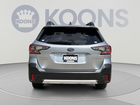 Used 2022 Subaru Outback Limited AWD/4WD image 10