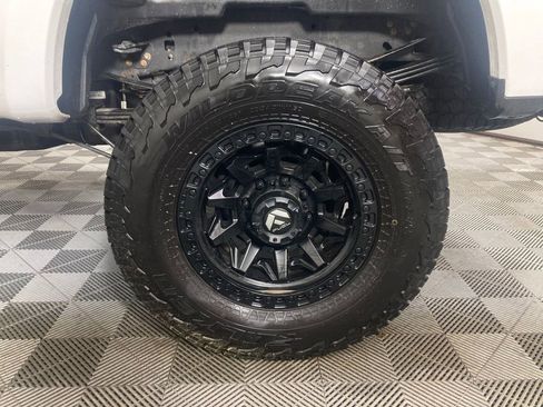 Used 2020 Ford F350 Lariat w/ Lariat Ultimate Package image 23