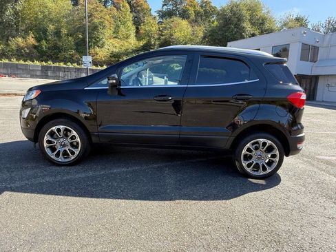 Used 2021 Ford EcoSport Titanium image 6