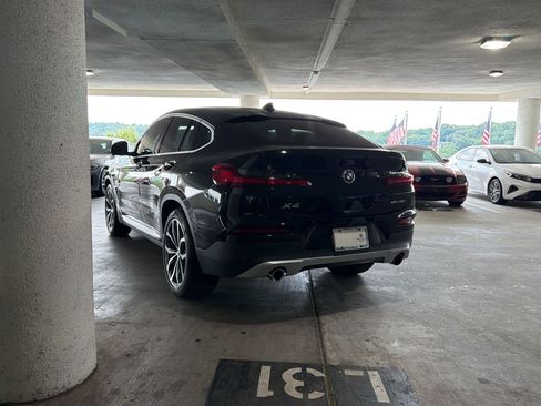 Used 2020 BMW X4 xDrive30i w/ Premium Package AWD/4WD image 3